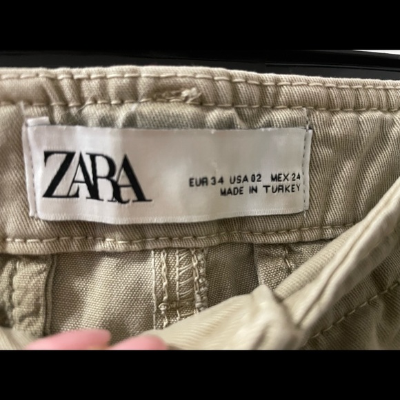 Zara Pants - Picture 2 of 3